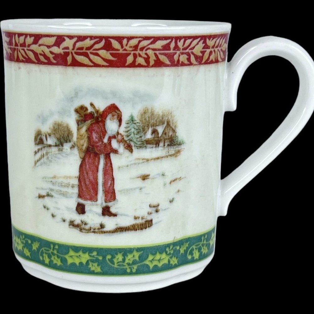 Villeroy & Boch Festive Memories Mug Winter Scenes Country Collection St Nick